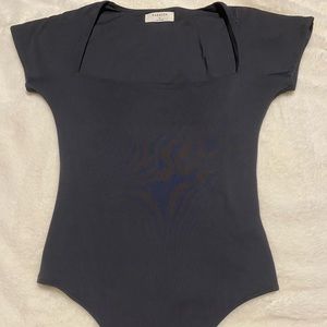 Aritzia Babaton Contour Squareneck Short Sleeve Black Size M